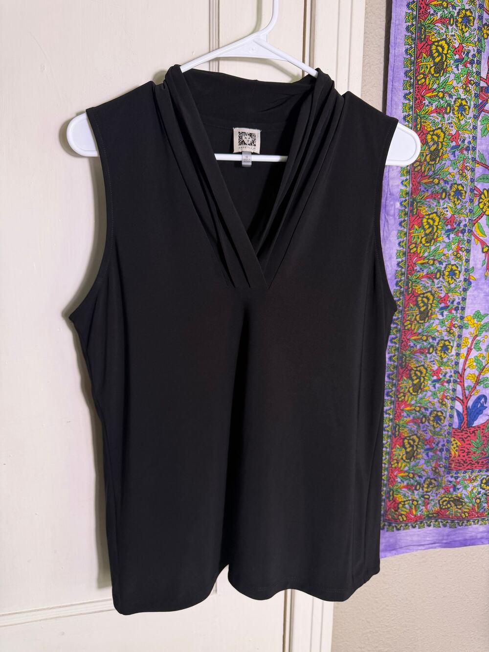Anne Klein Black Sleeveless Top M Draped Cowl V Neck Career Blouse Stretch